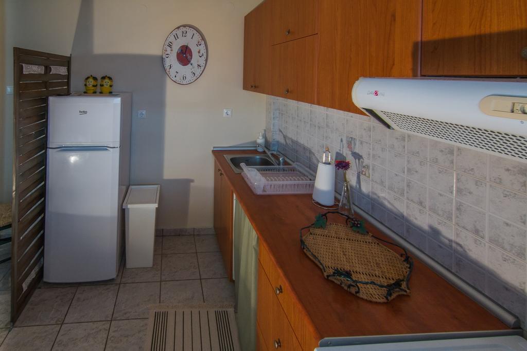 Coastal Alykes Apartmán