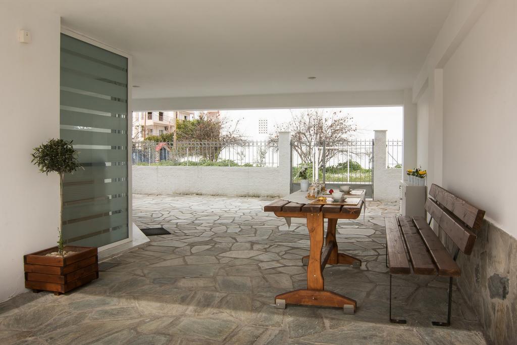 Coastal Alykes Apartmán